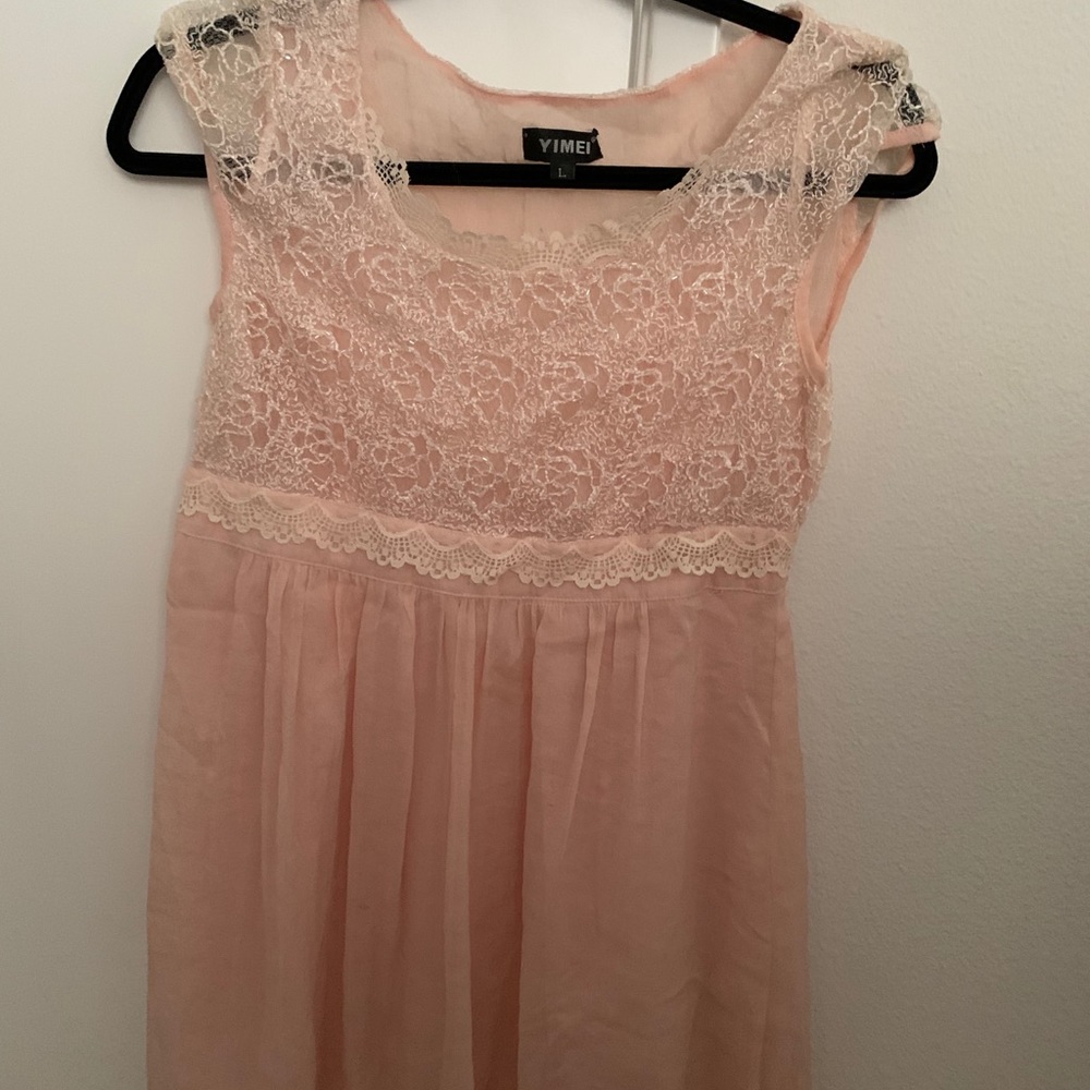 pink dress